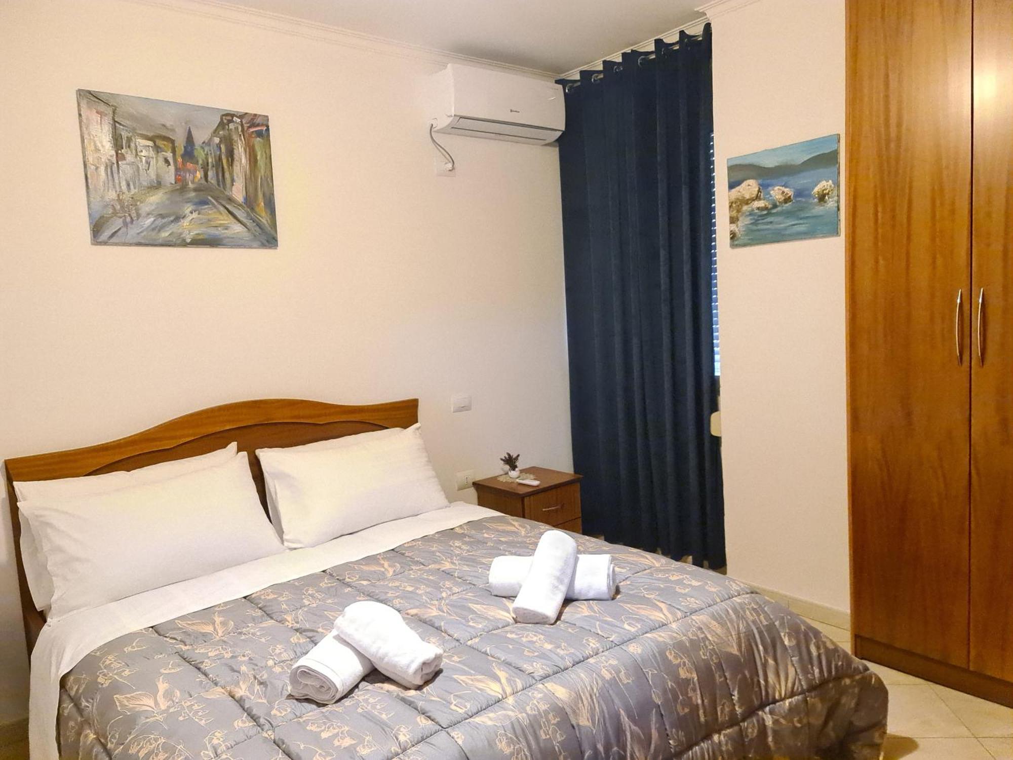 Erin Apartments Vlore Exterior photo
